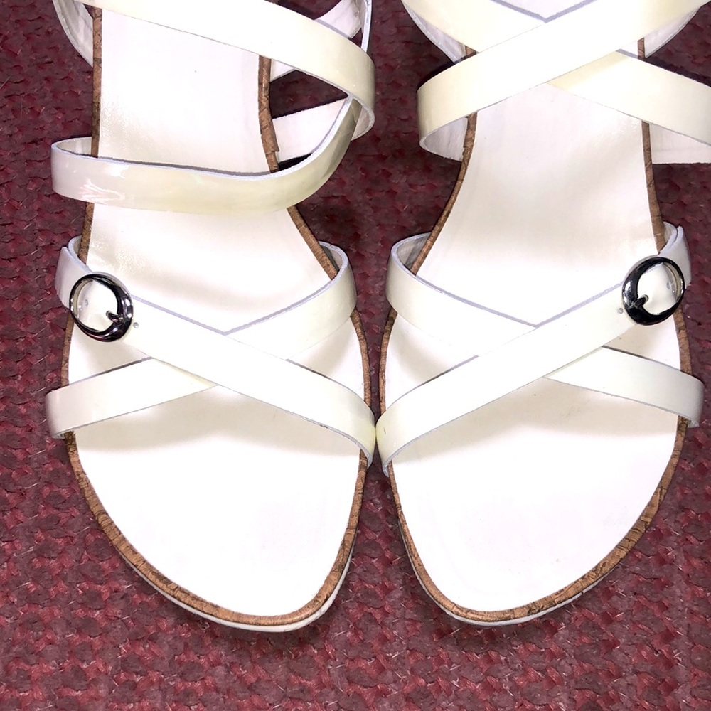 KENNETH COLE ~ WEDGE SANDALS - Picture 4 of 6
